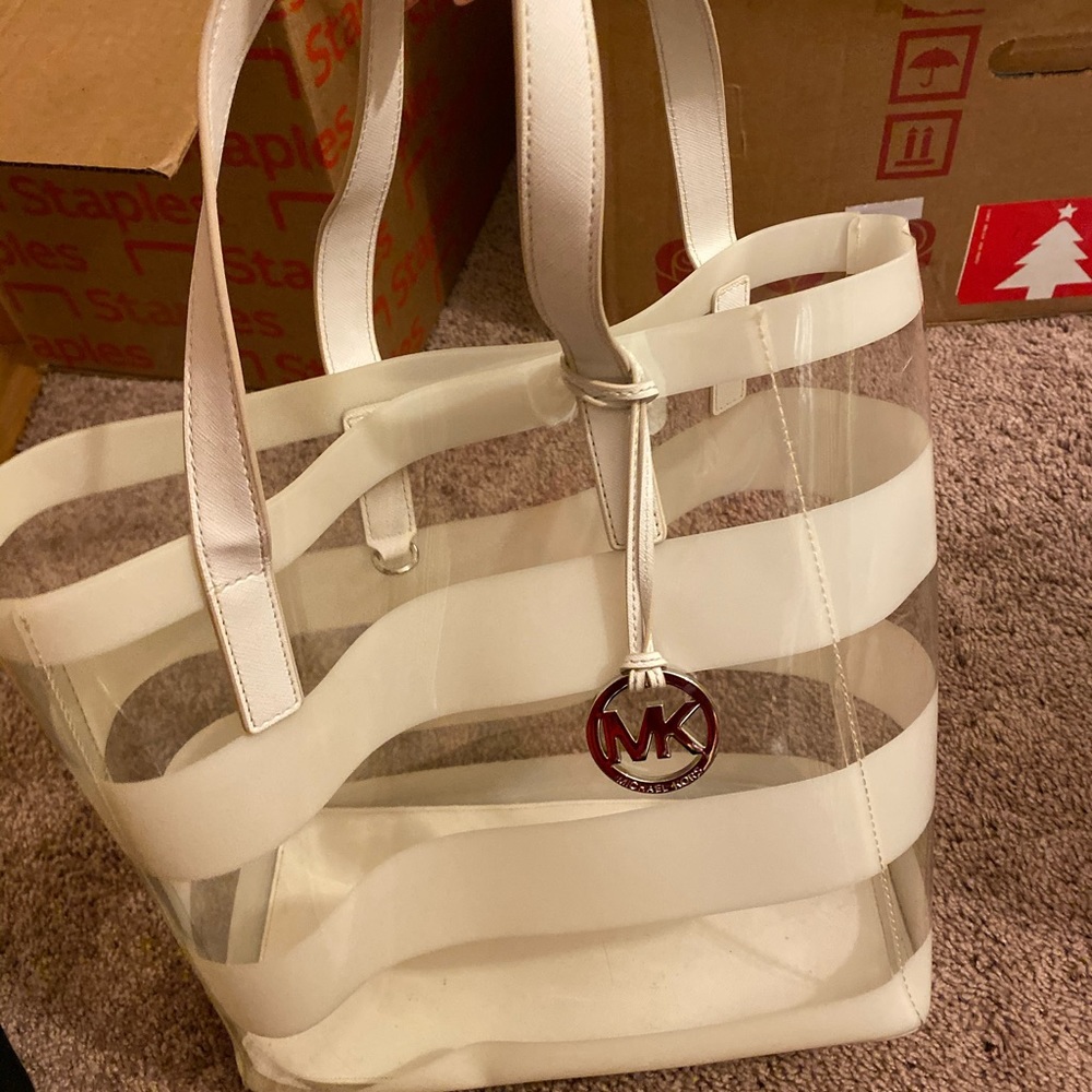 micheal kors clear striped bag